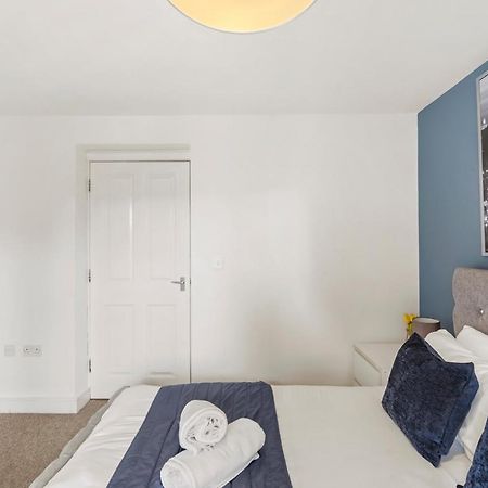 Luxnightzz - Two Bed - Close To North Station And Hospital Колчестер Экстерьер фото