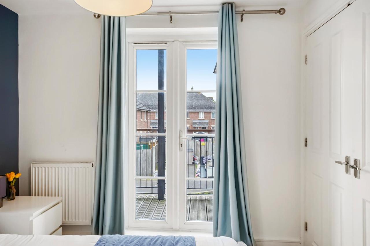 Luxnightzz - Two Bed - Close To North Station And Hospital Колчестер Экстерьер фото